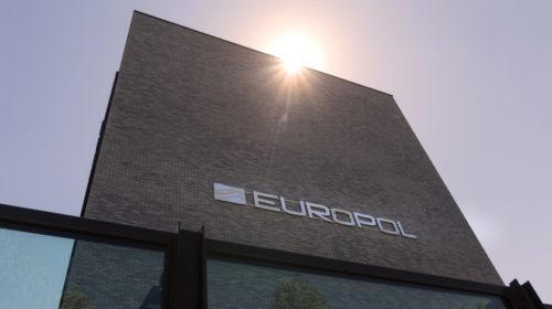 Europol odhalil uzavření největšího nelegálního tržiště